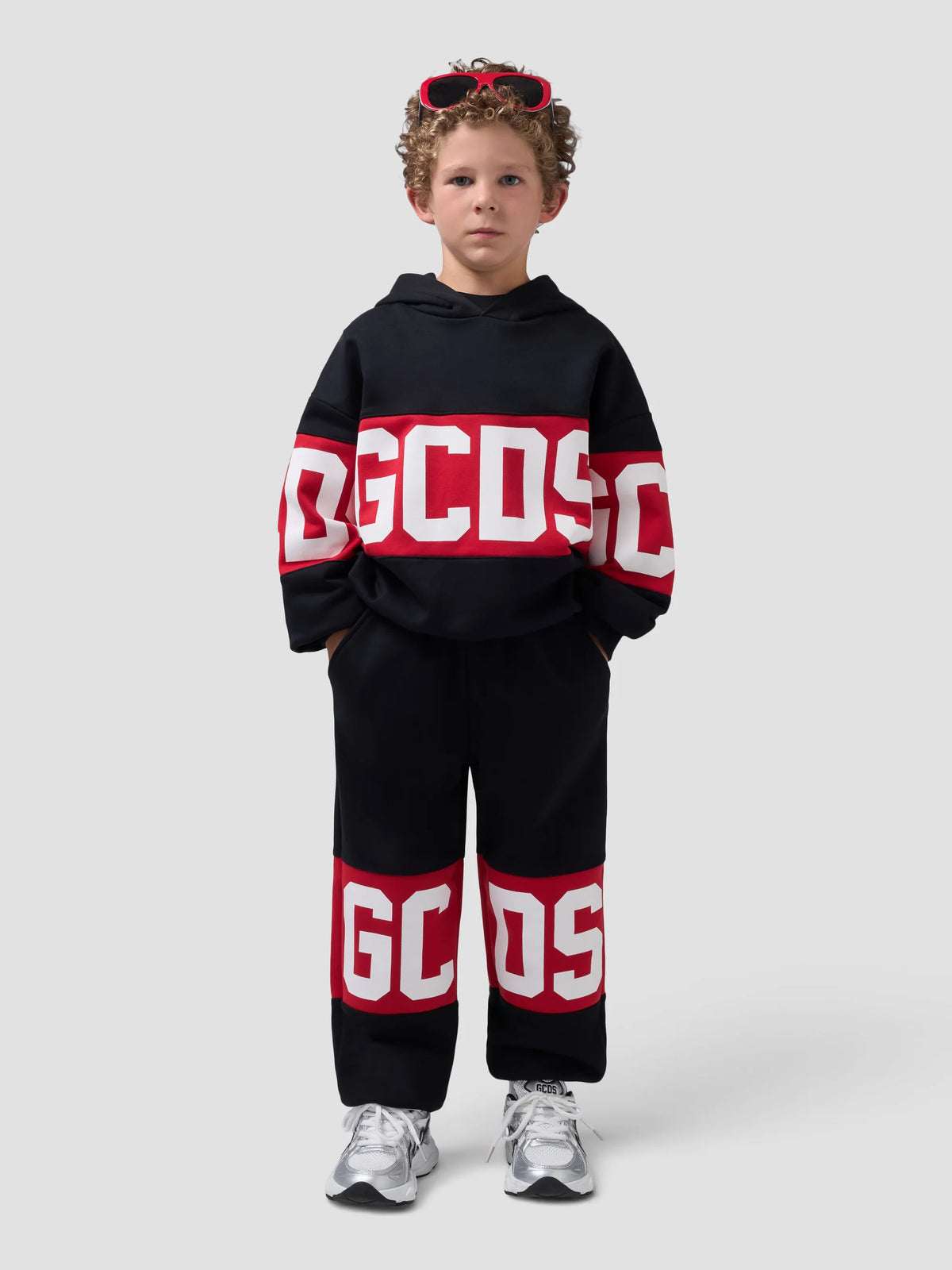 PANTALONE BAND LOGO GCDS NERO LOGO ROSSO
