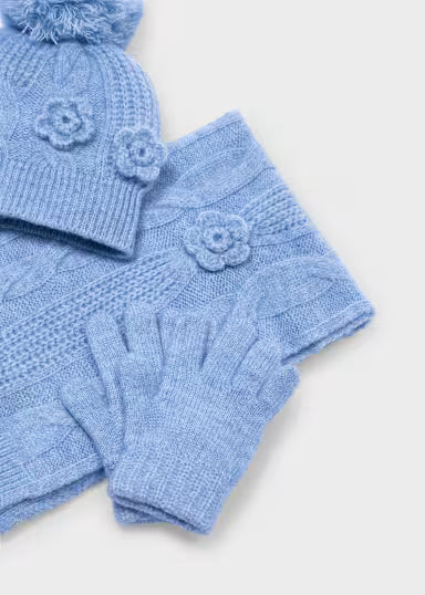 COORDINATO TRECCIA CAPPELLO SCIARPA E GUANTI AZZURRO POLVERE