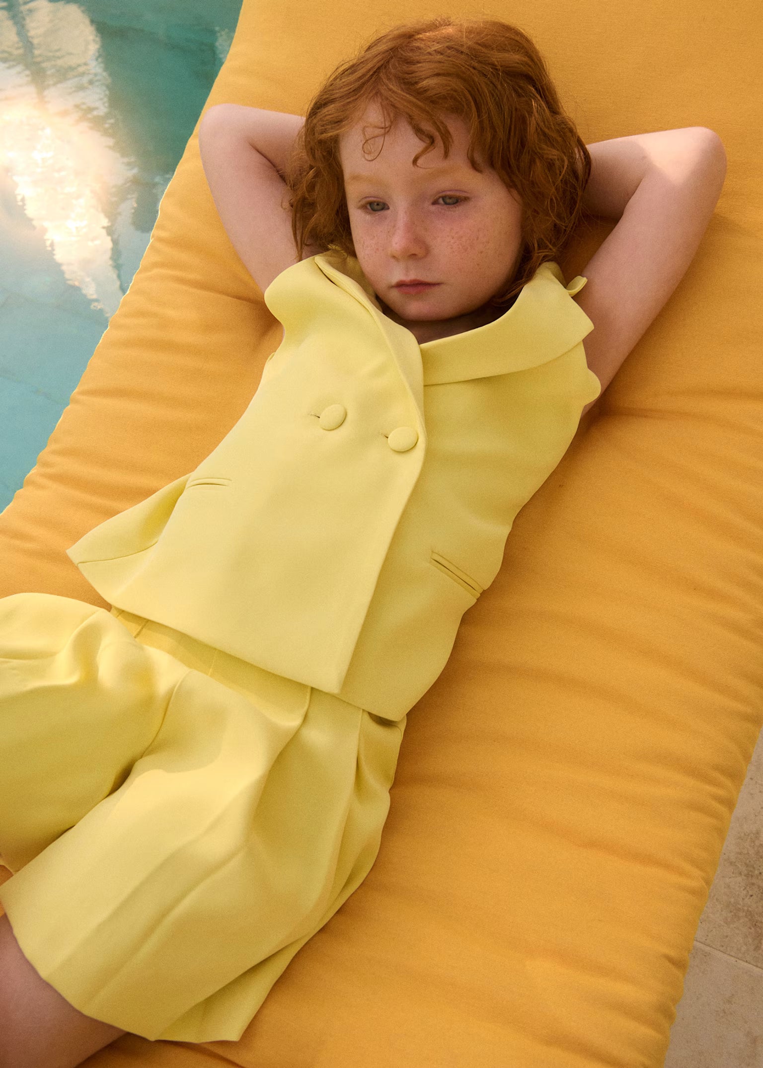 Completo bermuda Abel&Lula crepe bambina - Giallo