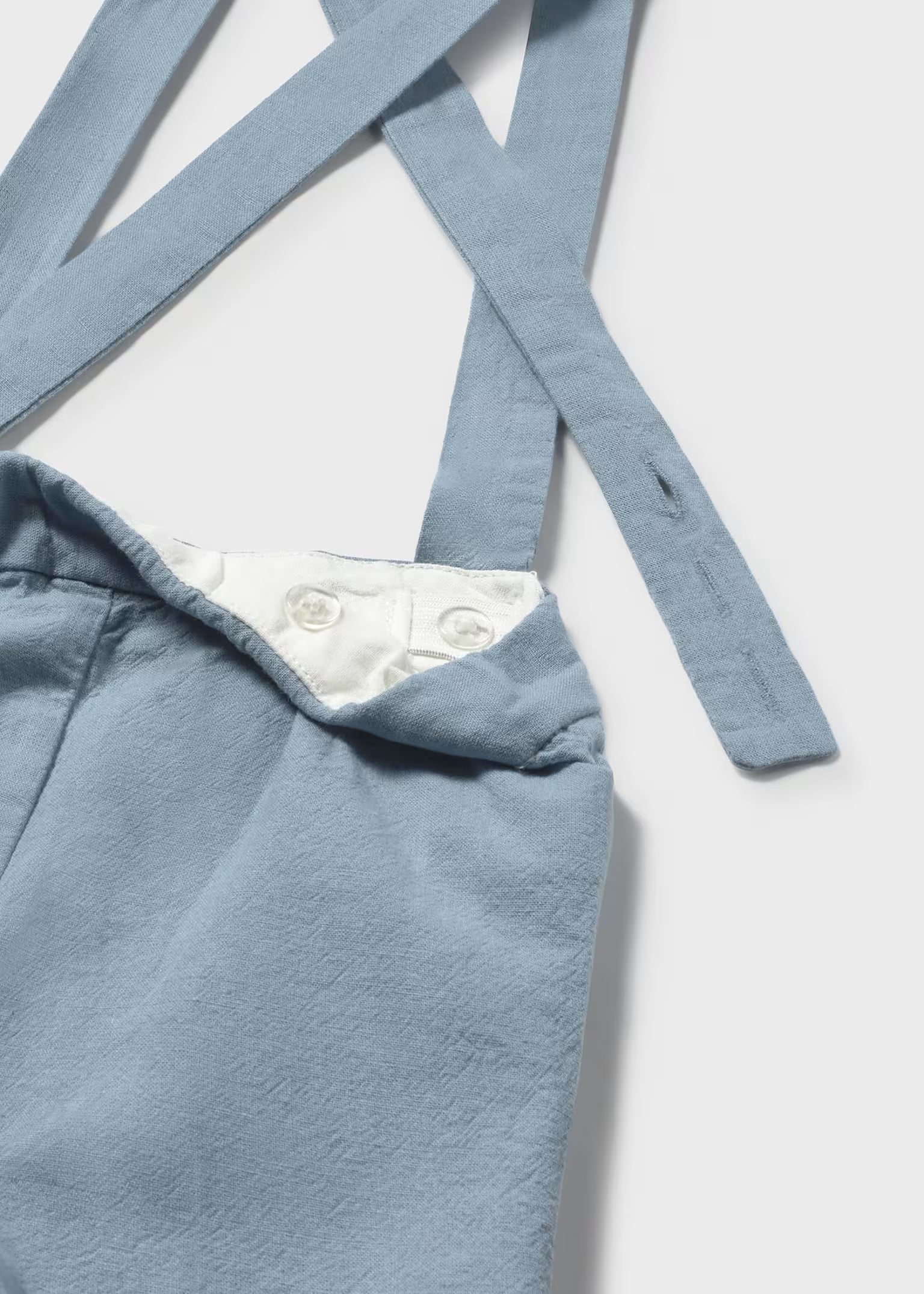 Completo pantaloncine e camicia con papillon Mayoral neonato - Carta da zucchero